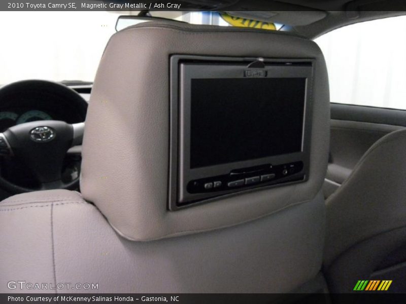 Magnetic Gray Metallic / Ash Gray 2010 Toyota Camry SE