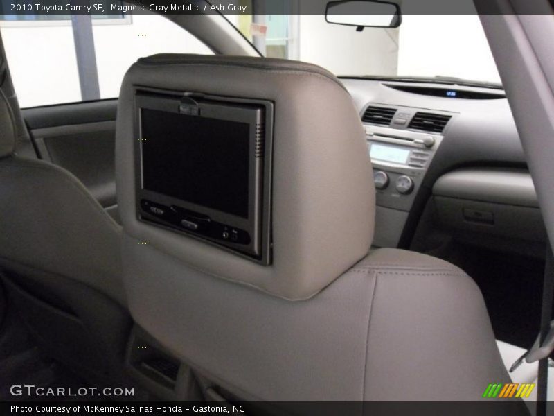 Magnetic Gray Metallic / Ash Gray 2010 Toyota Camry SE