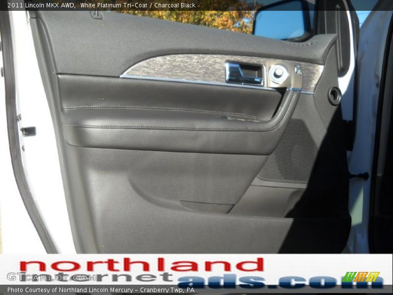 White Platinum Tri-Coat / Charcoal Black 2011 Lincoln MKX AWD