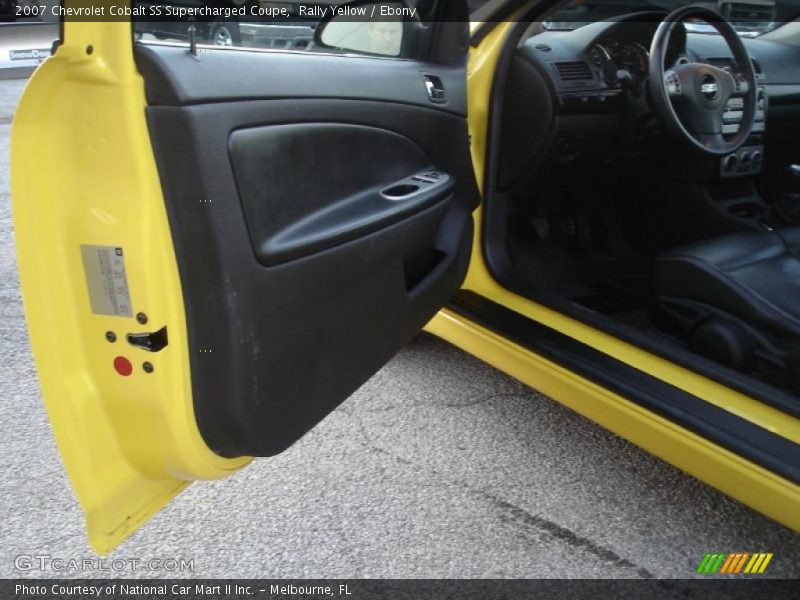  2007 Cobalt SS Supercharged Coupe Ebony Interior