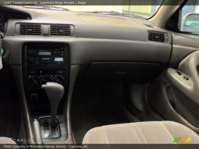 Cashmere Beige Metallic / Beige 1997 Toyota Camry LE