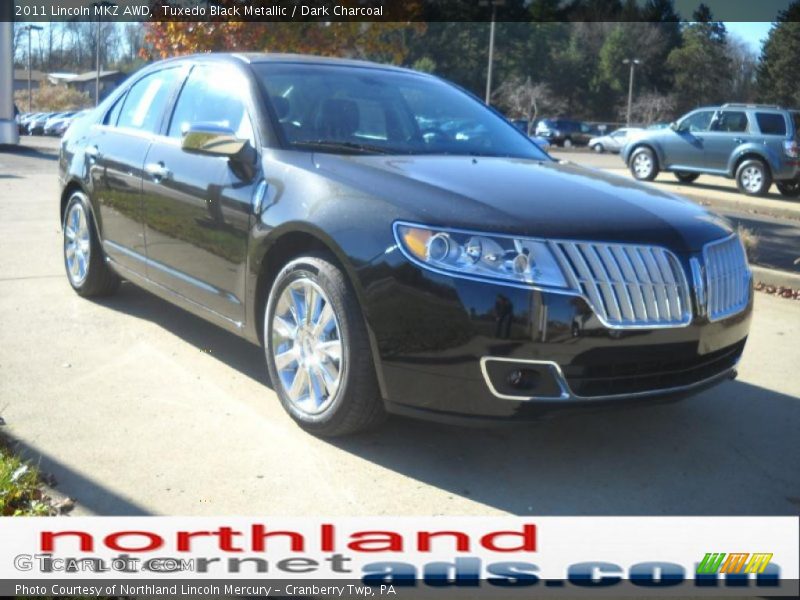 Tuxedo Black Metallic / Dark Charcoal 2011 Lincoln MKZ AWD