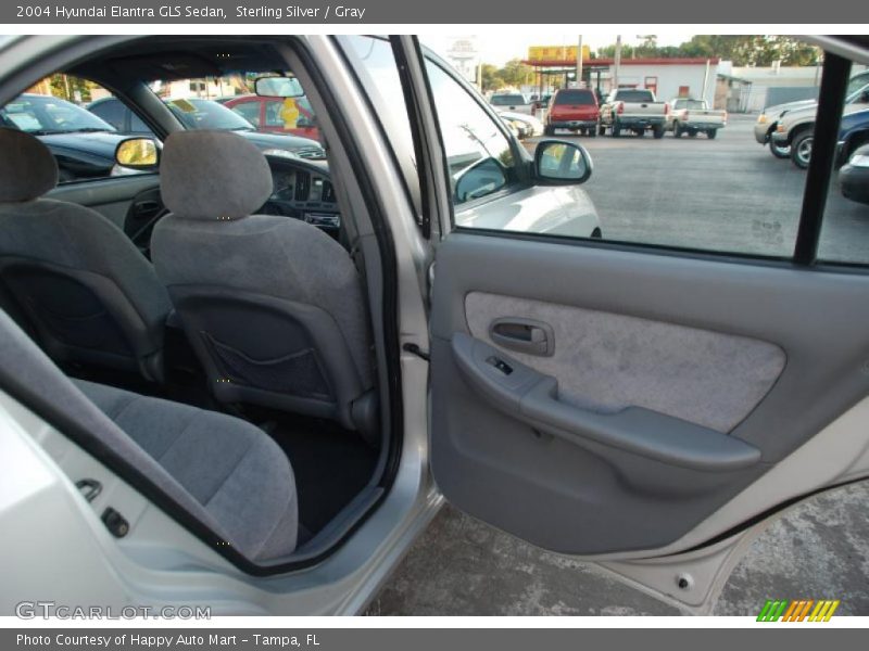 Sterling Silver / Gray 2004 Hyundai Elantra GLS Sedan