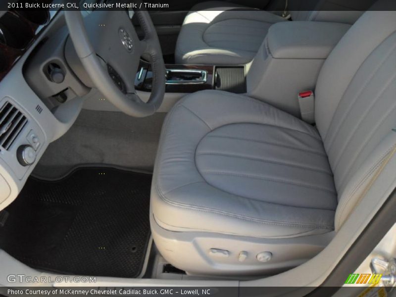 Quicksilver Metallic / Titanium 2011 Buick Lucerne CXL
