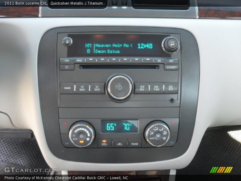 Quicksilver Metallic / Titanium 2011 Buick Lucerne CXL