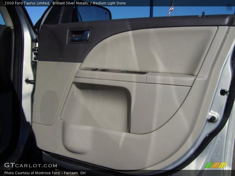 Brilliant Silver Metallic / Medium Light Stone 2009 Ford Taurus Limited