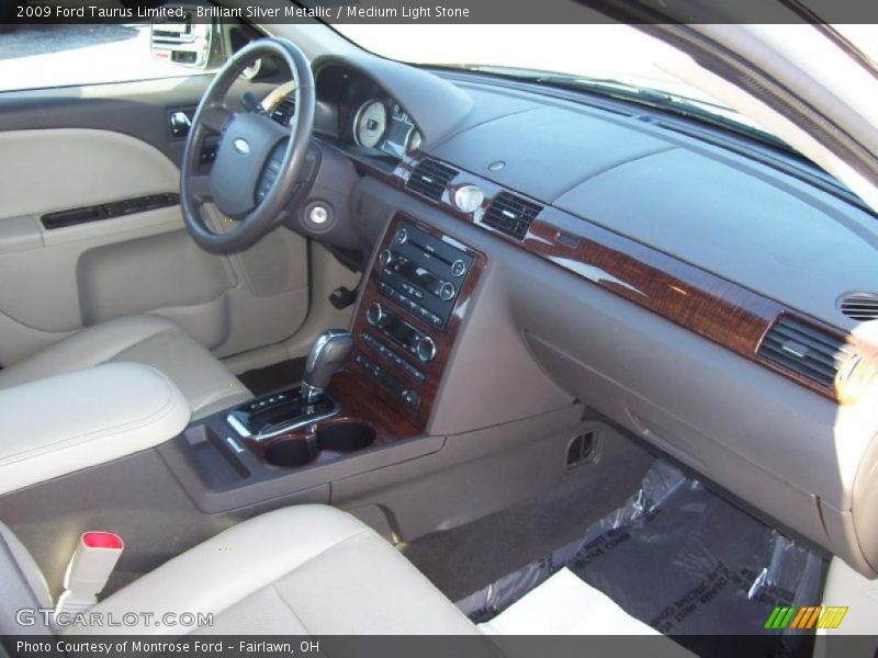 Brilliant Silver Metallic / Medium Light Stone 2009 Ford Taurus Limited