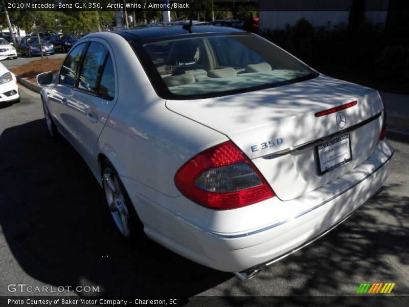 Arctic White / Almond/Black 2010 Mercedes-Benz GLK 350