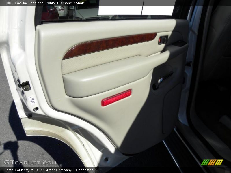 White Diamond / Shale 2005 Cadillac Escalade