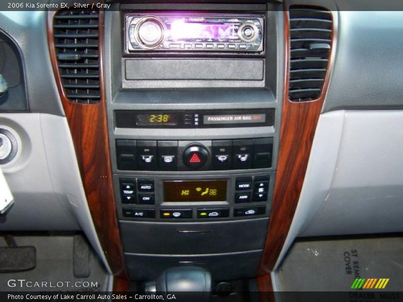 Silver / Gray 2006 Kia Sorento EX