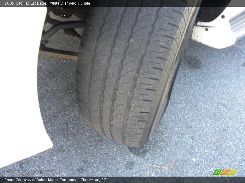 White Diamond / Shale 2005 Cadillac Escalade