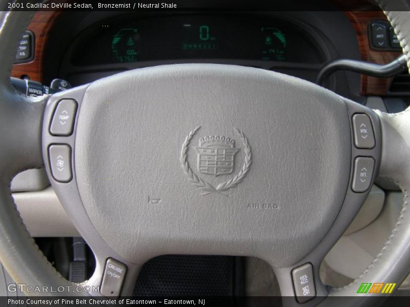 Bronzemist / Neutral Shale 2001 Cadillac DeVille Sedan