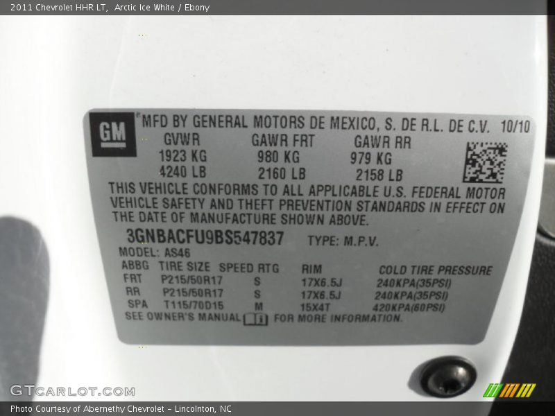 Arctic Ice White / Ebony 2011 Chevrolet HHR LT
