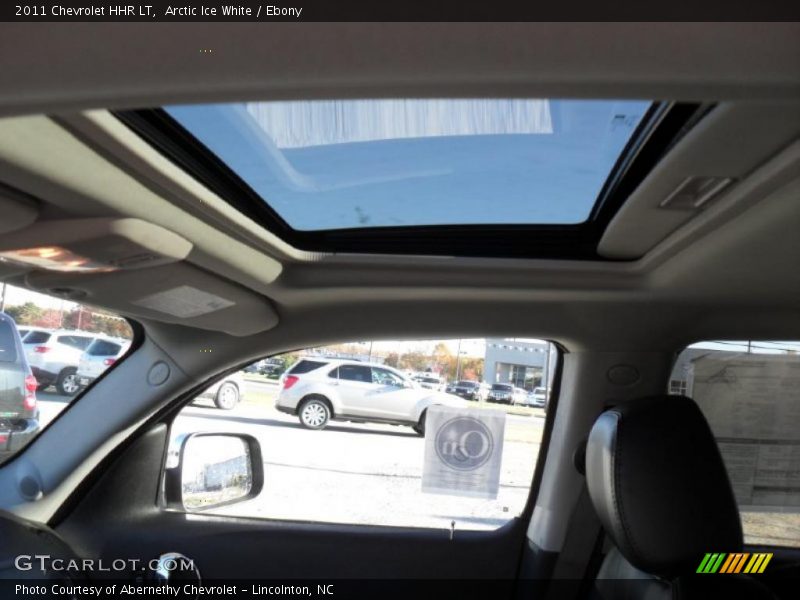 Arctic Ice White / Ebony 2011 Chevrolet HHR LT