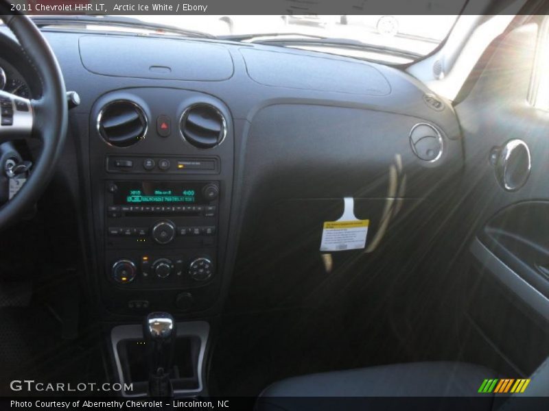 Arctic Ice White / Ebony 2011 Chevrolet HHR LT