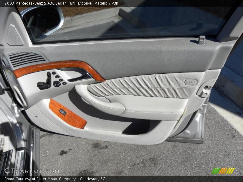 Door Panel of 2003 S 430 Sedan