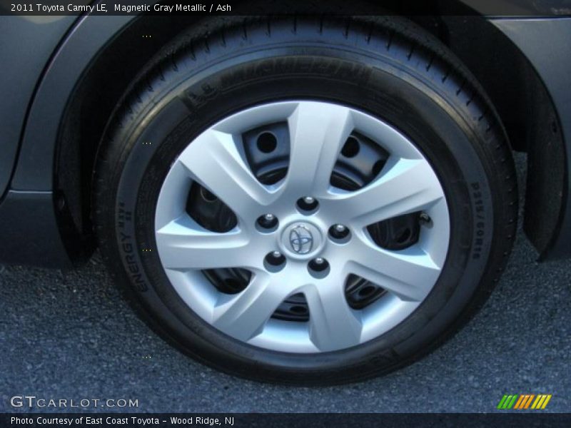 Magnetic Gray Metallic / Ash 2011 Toyota Camry LE