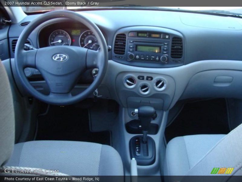 Ebony Black / Gray 2007 Hyundai Accent GLS Sedan