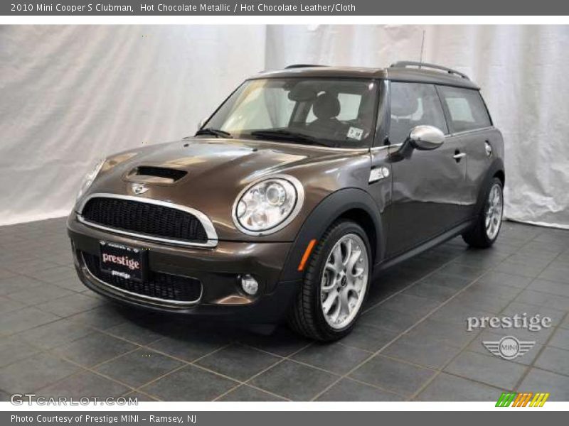 Front 3/4 View of 2010 Cooper S Clubman