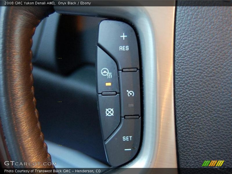 Controls of 2008 Yukon Denali AWD