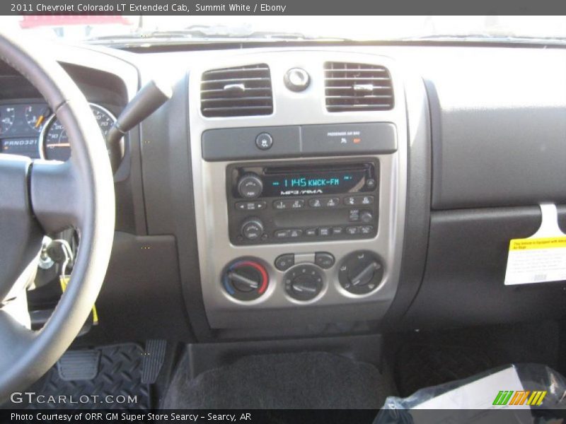 Summit White / Ebony 2011 Chevrolet Colorado LT Extended Cab