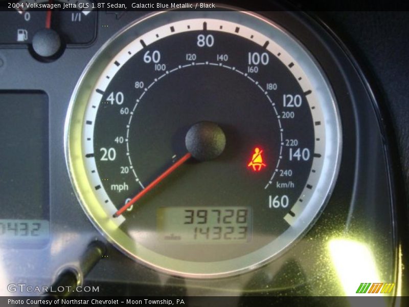 Galactic Blue Metallic / Black 2004 Volkswagen Jetta GLS 1.8T Sedan