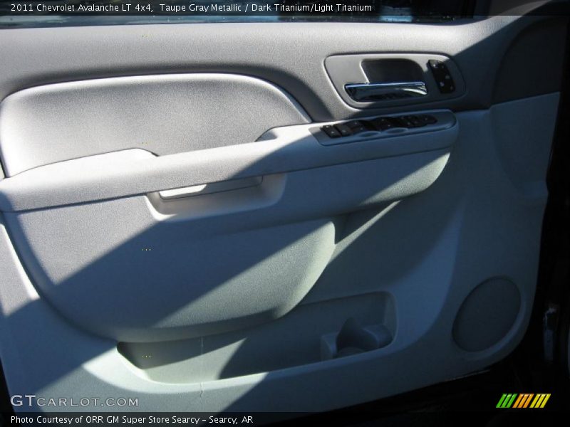 Taupe Gray Metallic / Dark Titanium/Light Titanium 2011 Chevrolet Avalanche LT 4x4