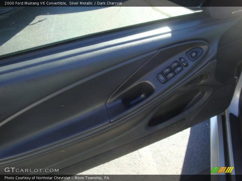 Silver Metallic / Dark Charcoal 2000 Ford Mustang V6 Convertible