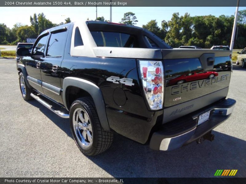 Black / Medium Neutral Beige 2004 Chevrolet Avalanche 1500 4x4