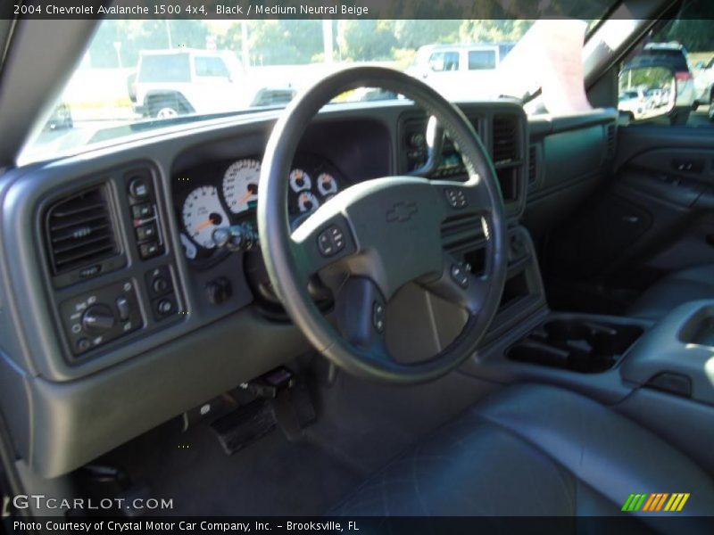 Black / Medium Neutral Beige 2004 Chevrolet Avalanche 1500 4x4