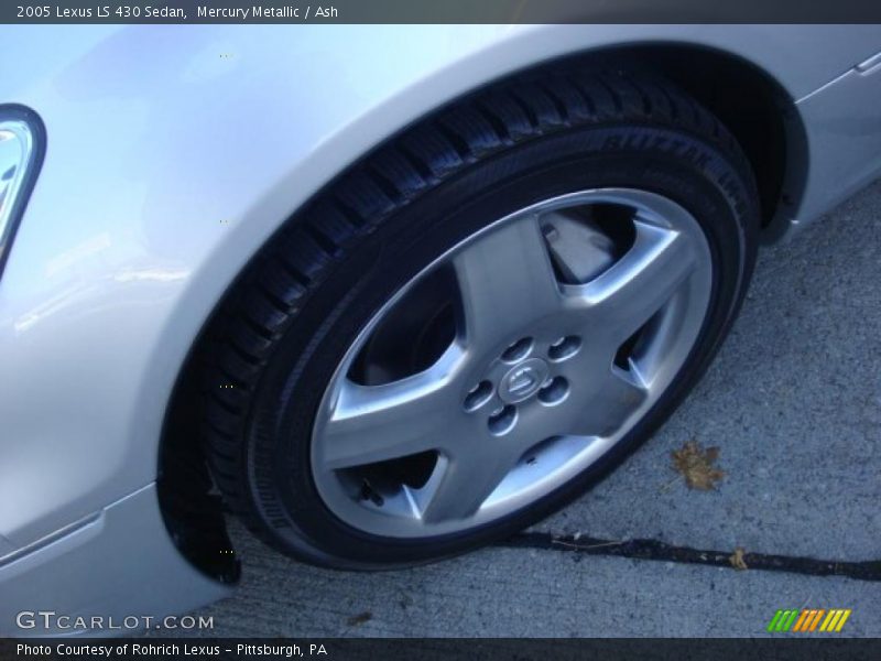 Mercury Metallic / Ash 2005 Lexus LS 430 Sedan