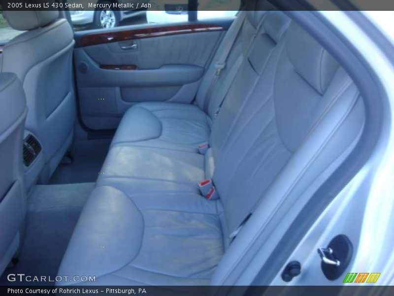 Mercury Metallic / Ash 2005 Lexus LS 430 Sedan