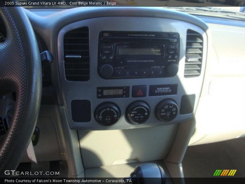 Cool Beige Metallic / Beige 2005 Suzuki Grand Vitara LX 4WD