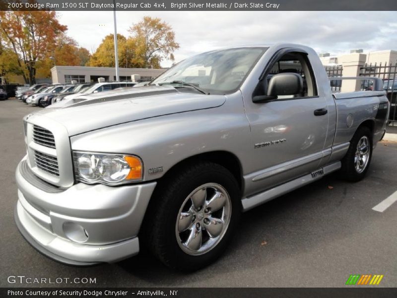 Bright Silver Metallic / Dark Slate Gray 2005 Dodge Ram 1500 SLT Daytona Regular Cab 4x4