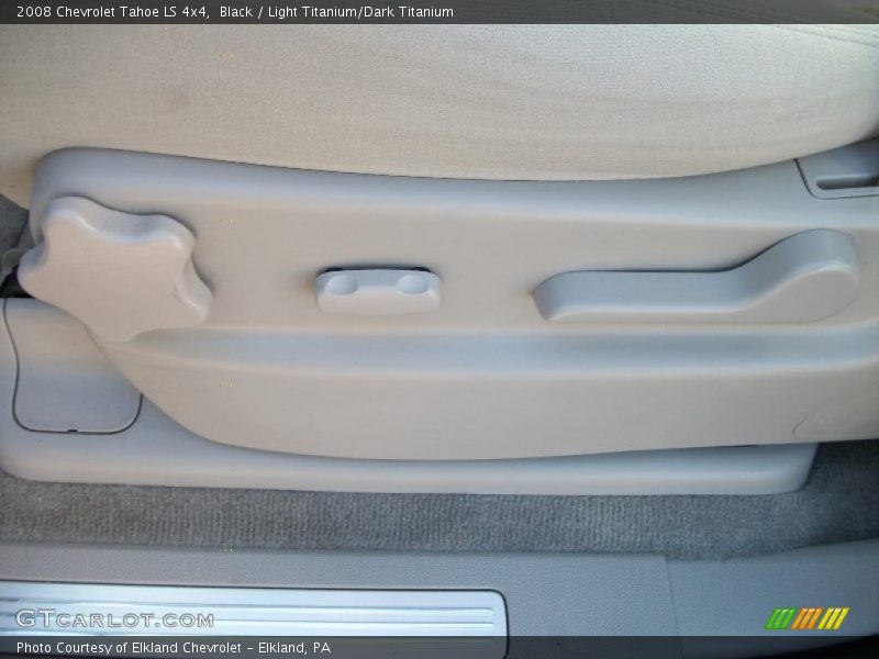 Black / Light Titanium/Dark Titanium 2008 Chevrolet Tahoe LS 4x4