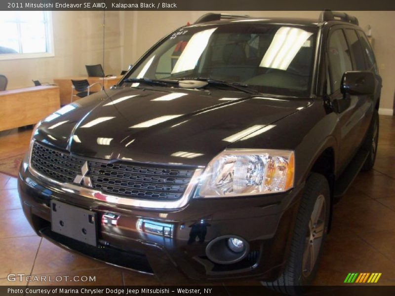 Kalapana Black / Black 2011 Mitsubishi Endeavor SE AWD