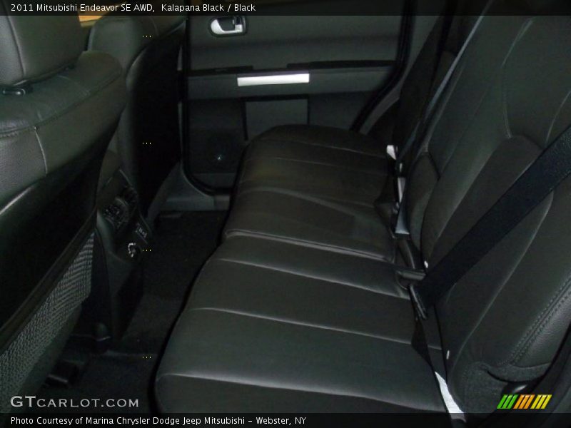 Kalapana Black / Black 2011 Mitsubishi Endeavor SE AWD
