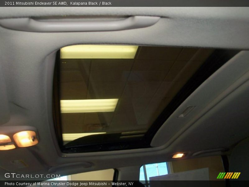Kalapana Black / Black 2011 Mitsubishi Endeavor SE AWD