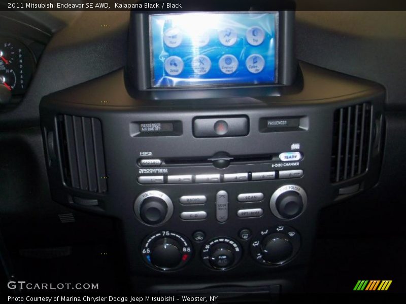 Kalapana Black / Black 2011 Mitsubishi Endeavor SE AWD