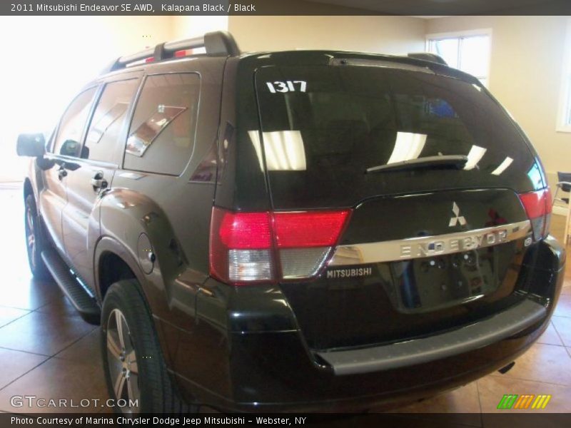 Kalapana Black / Black 2011 Mitsubishi Endeavor SE AWD