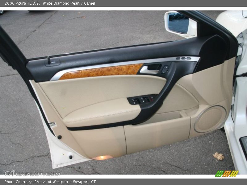 White Diamond Pearl / Camel 2006 Acura TL 3.2
