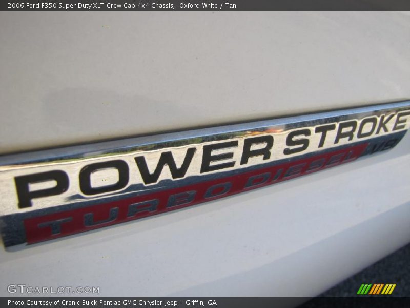 Oxford White / Tan 2006 Ford F350 Super Duty XLT Crew Cab 4x4 Chassis