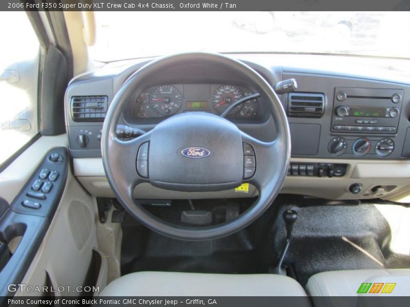  2006 F350 Super Duty XLT Crew Cab 4x4 Chassis Steering Wheel