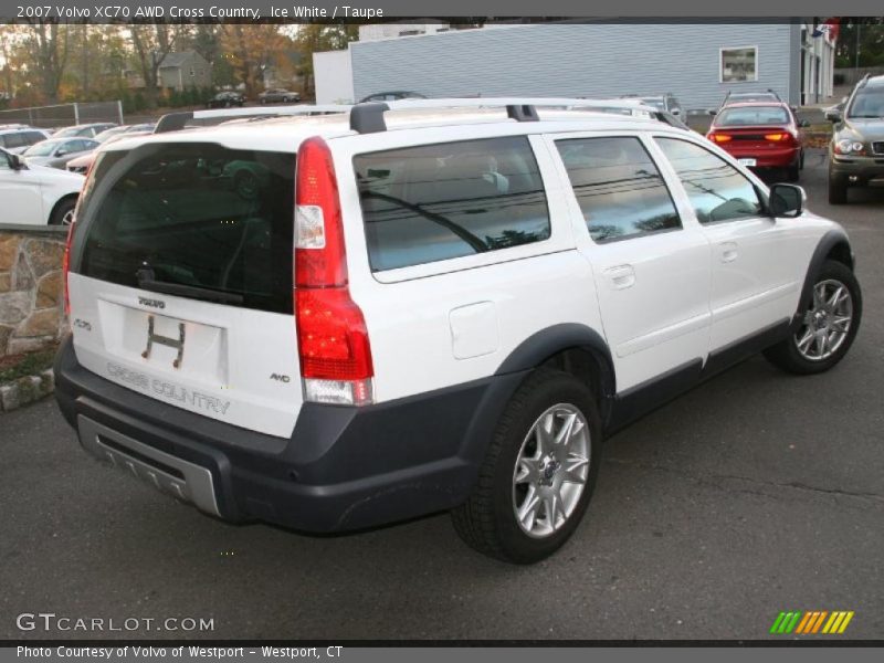 Ice White / Taupe 2007 Volvo XC70 AWD Cross Country