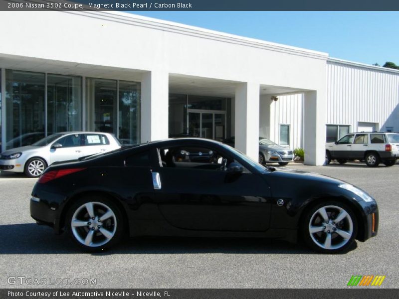 Magnetic Black Pearl / Carbon Black 2006 Nissan 350Z Coupe