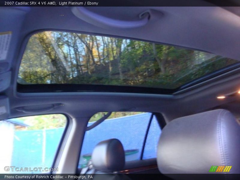 Light Platinum / Ebony 2007 Cadillac SRX 4 V6 AWD