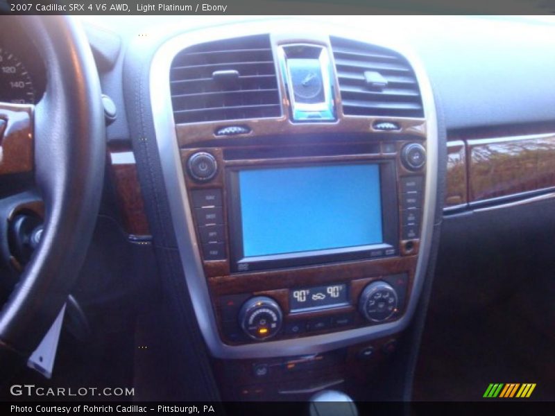Light Platinum / Ebony 2007 Cadillac SRX 4 V6 AWD