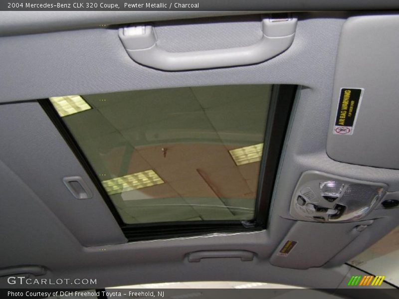 Sunroof of 2004 CLK 320 Coupe