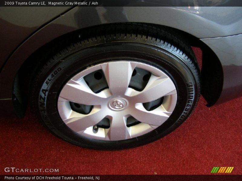 Magnetic Gray Metallic / Ash 2009 Toyota Camry LE