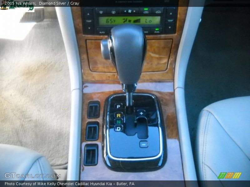 Diamond Silver / Gray 2005 Kia Amanti